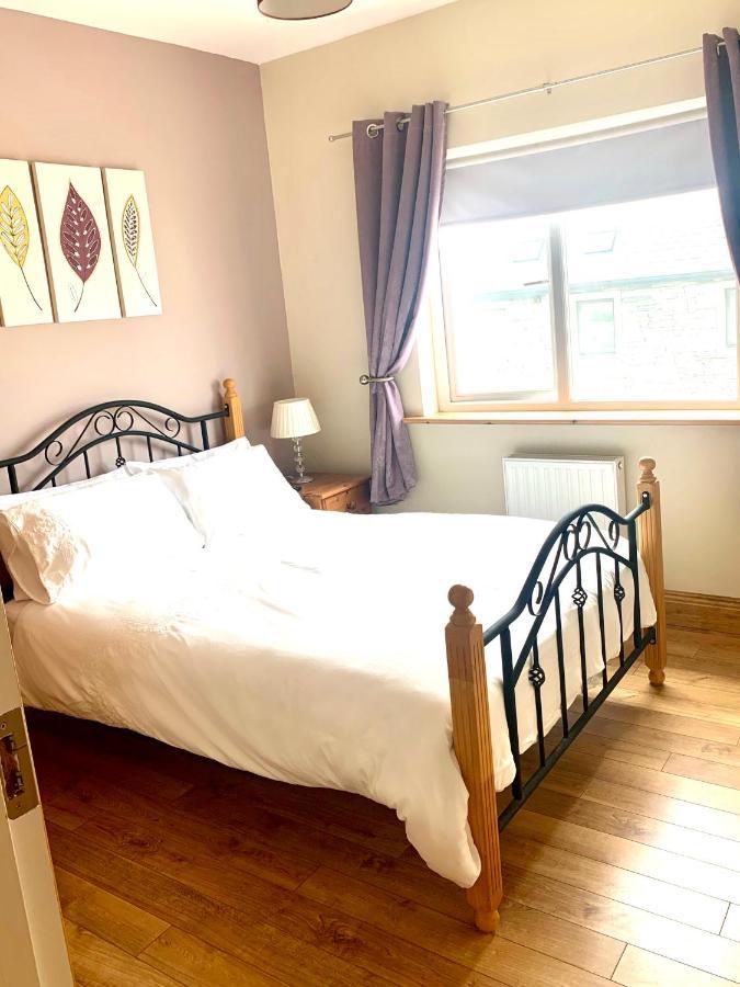 Wild Atlantic Way Cottage Dooagh 외부 사진
