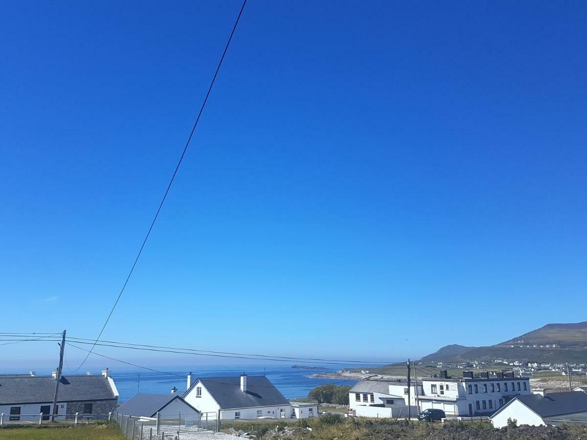 Wild Atlantic Way Cottage Dooagh 외부 사진